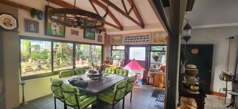 8 Bedroom Property for Sale in Geelhoutboom Western Cape